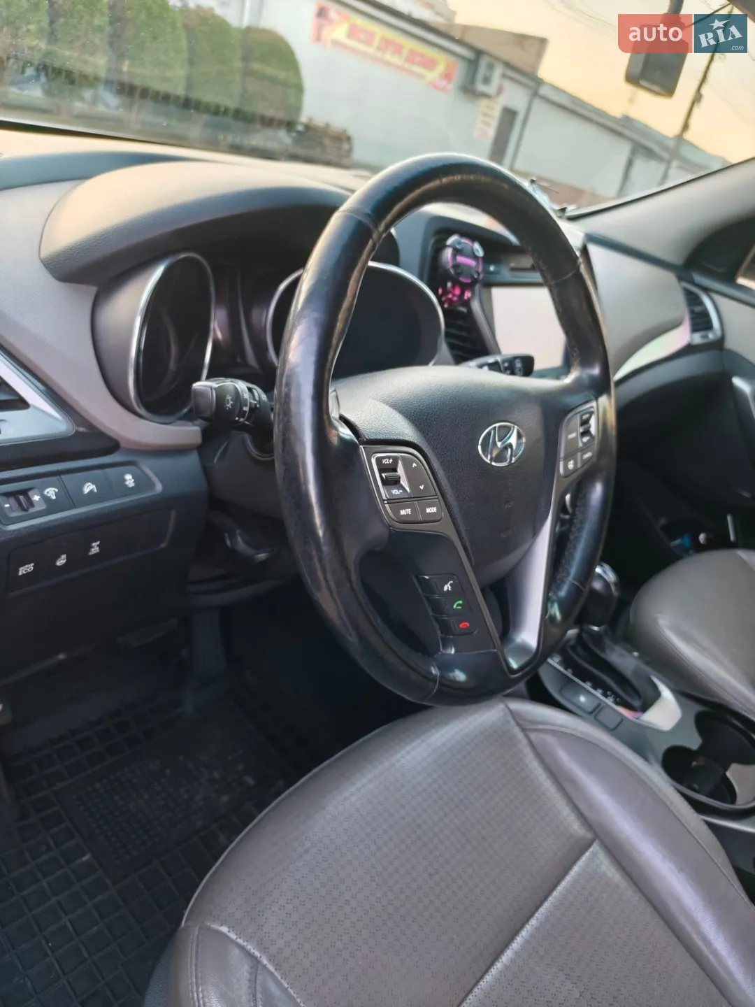 2012 Hyundai Santa Fe - мініатюра 4