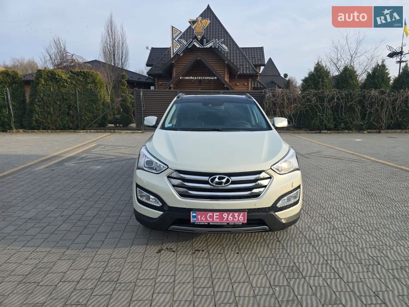Внедорожник / Кроссовер Hyundai Santa FE 2014 в Стрые