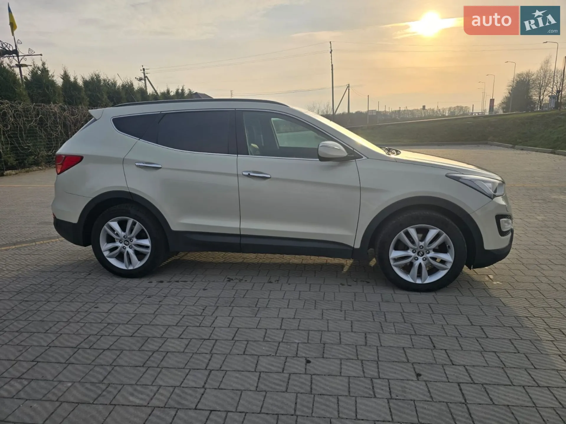 2014 Hyundai Santa Fe - мініатюра 10
