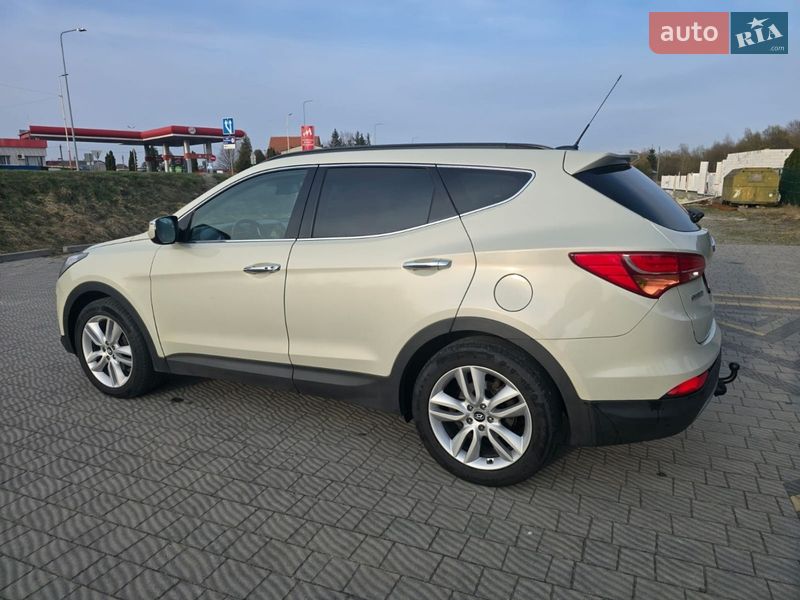 Внедорожник / Кроссовер Hyundai Santa FE 2014 в Стрые