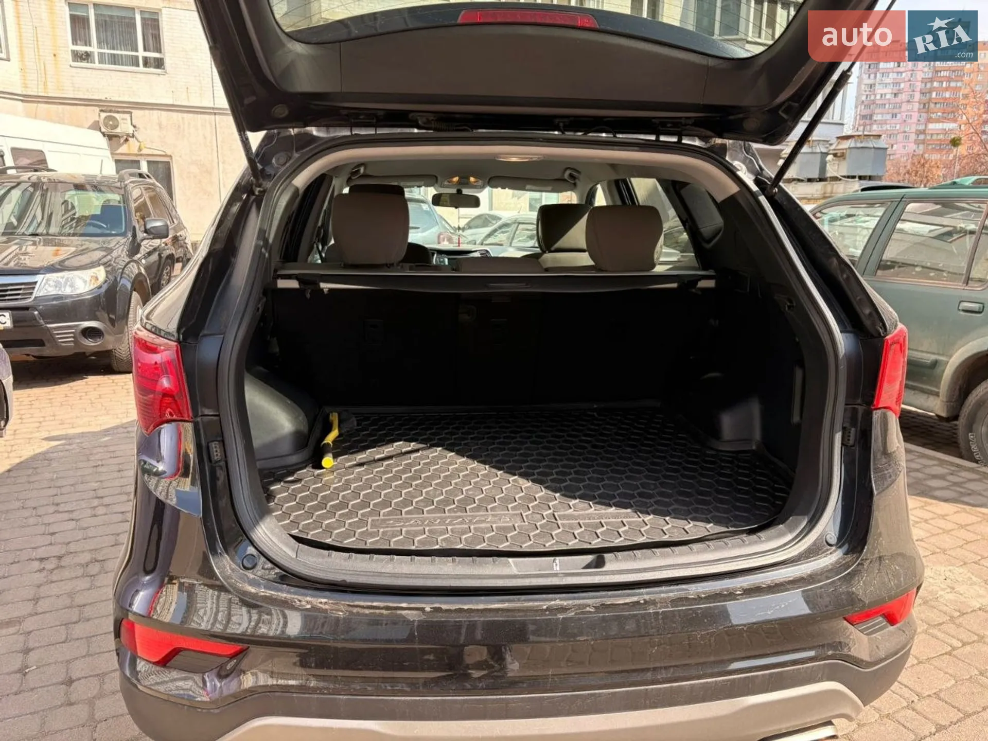 2017 Hyundai Santa Fe - мініатюра 9