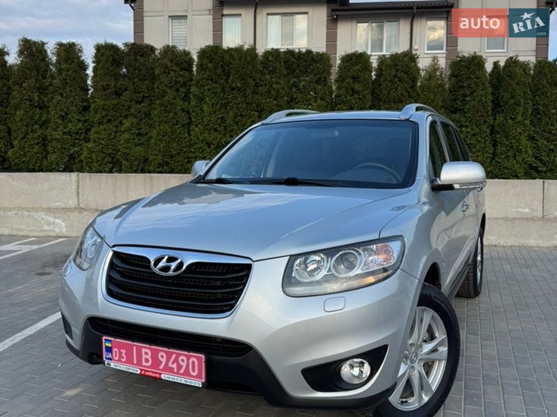 Внедорожник / Кроссовер Hyundai Santa FE 2012 в Ровно
