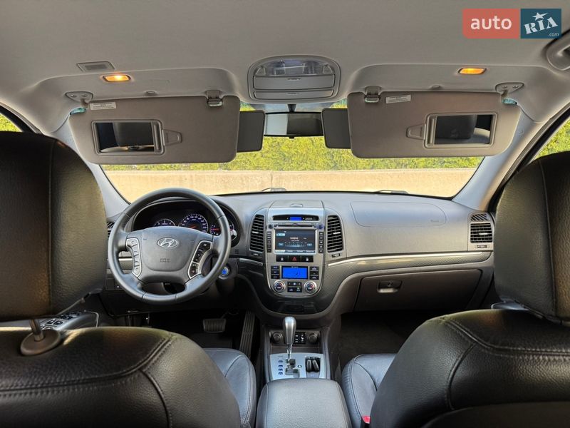 Внедорожник / Кроссовер Hyundai Santa FE 2012 в Ровно