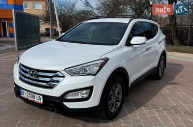 Внедорожник / Кроссовер Hyundai Santa FE 2015 в Полтаве