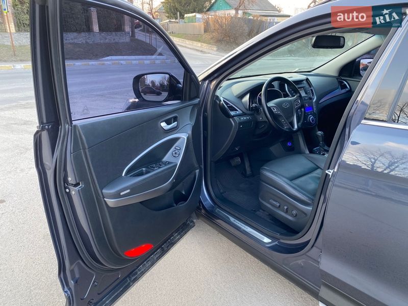 Внедорожник / Кроссовер Hyundai Santa FE 2013 в Киеве