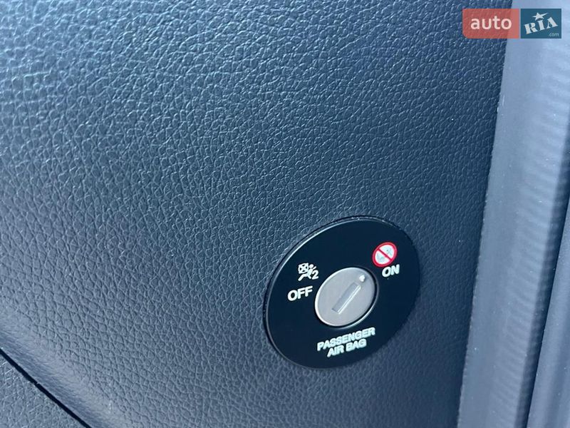 Внедорожник / Кроссовер Hyundai Santa FE 2016 в Луцке