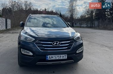 Внедорожник / Кроссовер Hyundai Santa FE 2013 в Звягеле