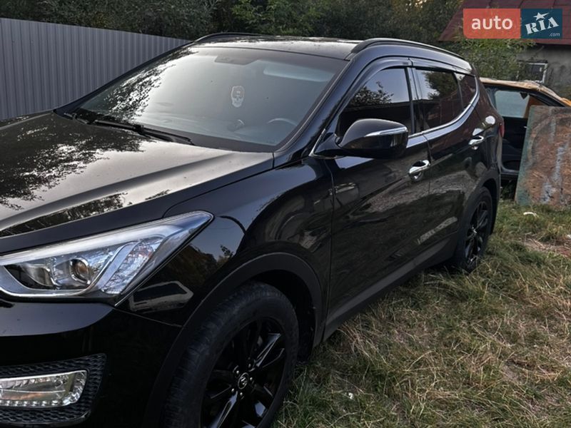 Внедорожник / Кроссовер Hyundai Santa FE 2014 в Ивано-Франковске