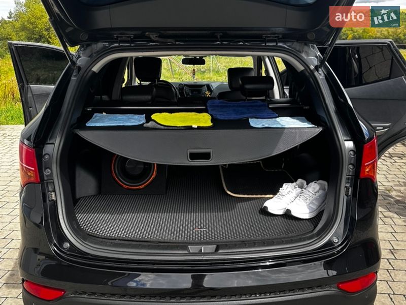 Внедорожник / Кроссовер Hyundai Santa FE 2014 в Ивано-Франковске