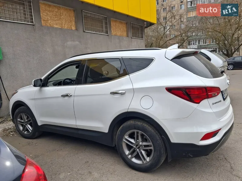 Hyundai Santa FE