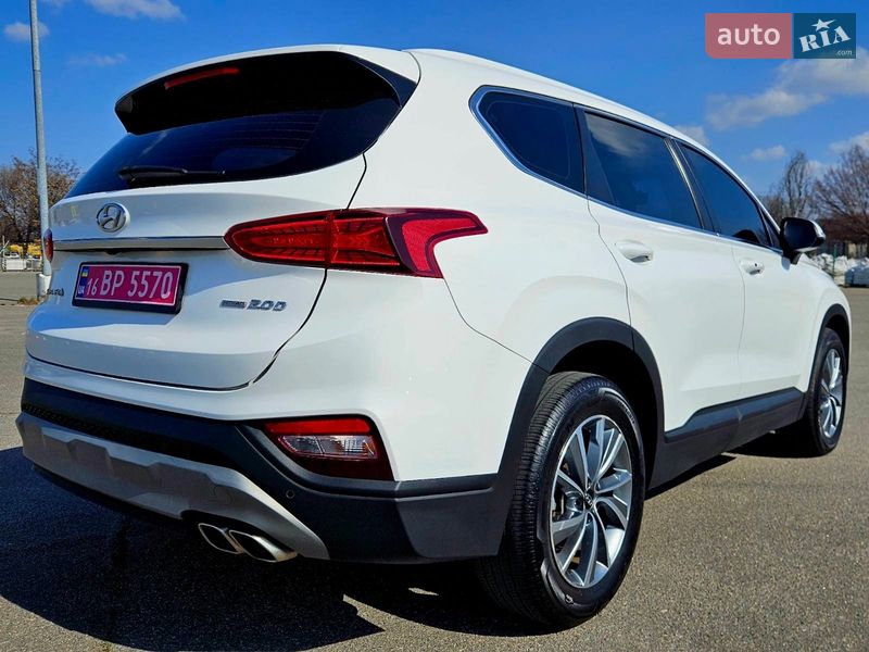 Внедорожник / Кроссовер Hyundai Santa FE 2018 в Днепре