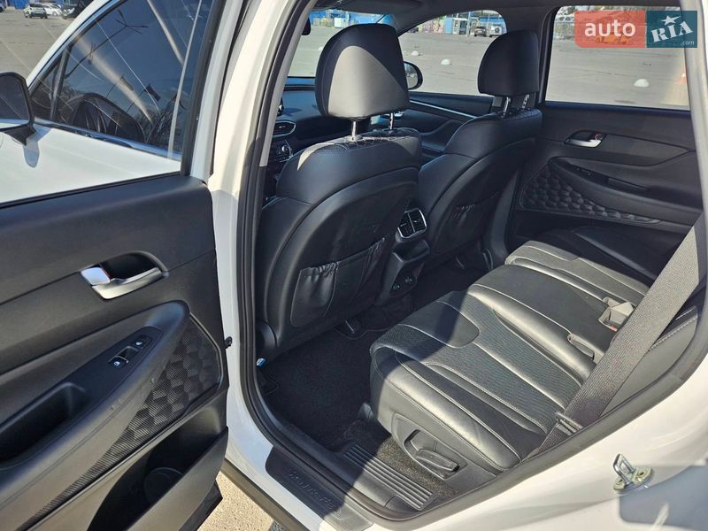 Внедорожник / Кроссовер Hyundai Santa FE 2018 в Днепре