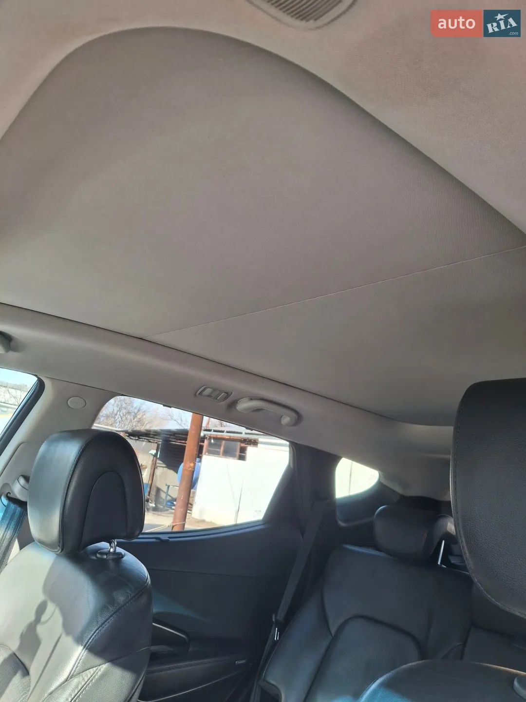 2014 Hyundai Santa Fe - мініатюра 11