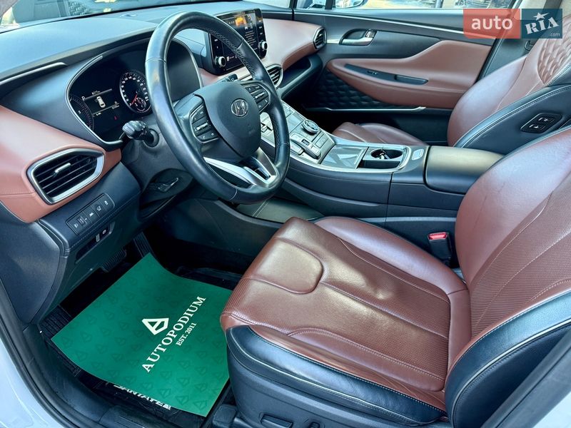 Внедорожник / Кроссовер Hyundai Santa FE 2021 в Киеве