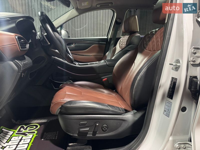 Внедорожник / Кроссовер Hyundai Santa FE 2021 в Одессе