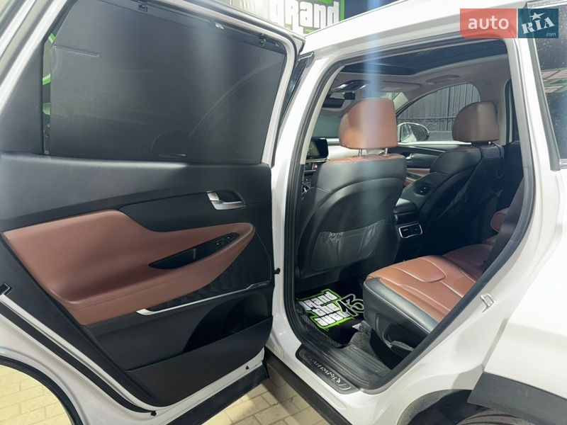 Внедорожник / Кроссовер Hyundai Santa FE 2021 в Одессе