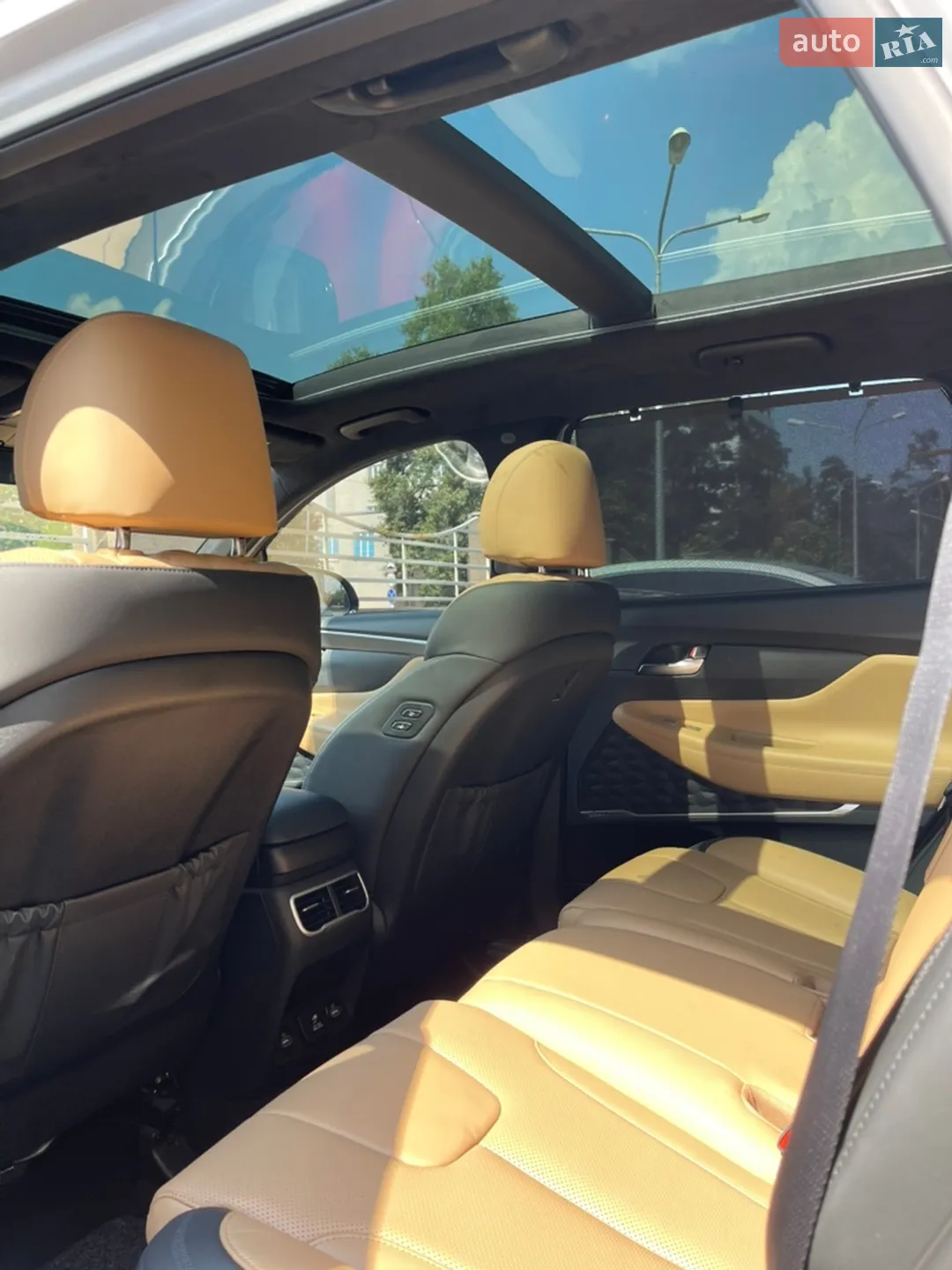 2021 Hyundai Santa Fe - мініатюра 18