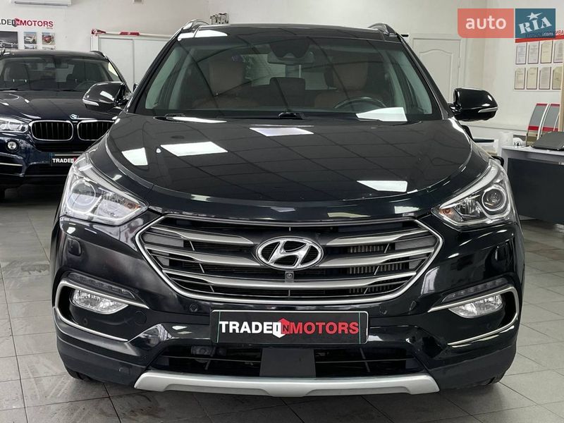 Внедорожник / Кроссовер Hyundai Santa FE 2016 в Киеве