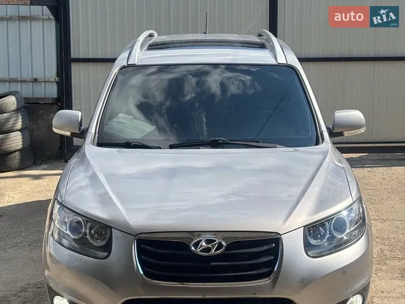 Hyundai Santa FE