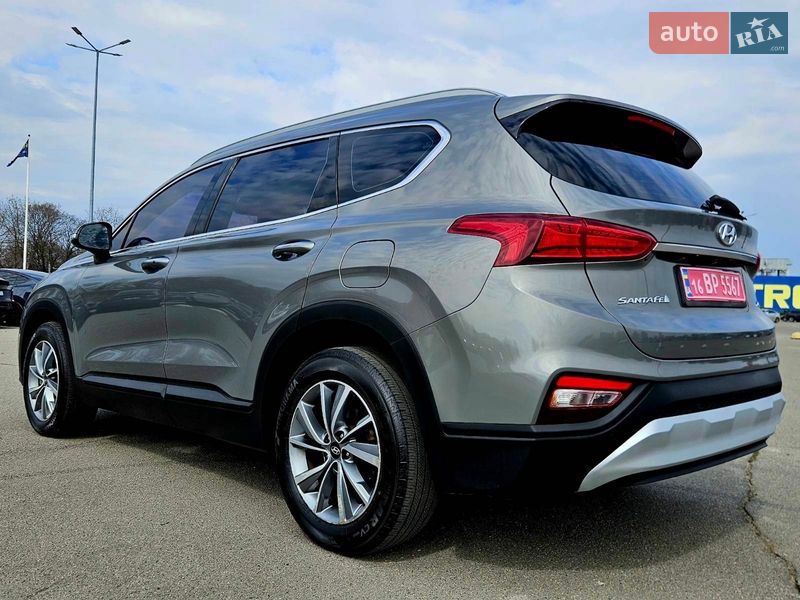 Внедорожник / Кроссовер Hyundai Santa FE 2018 в Днепре