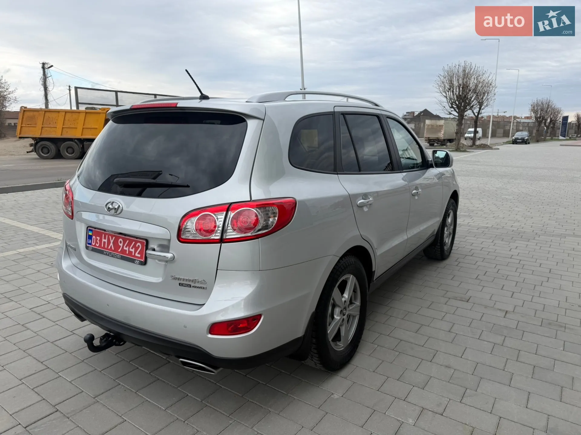 2011 Hyundai Santa Fe - мініатюра 11