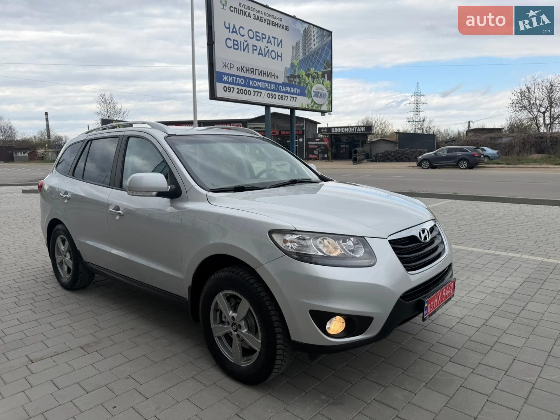 2011 Hyundai Santa Fe - мініатюра 14