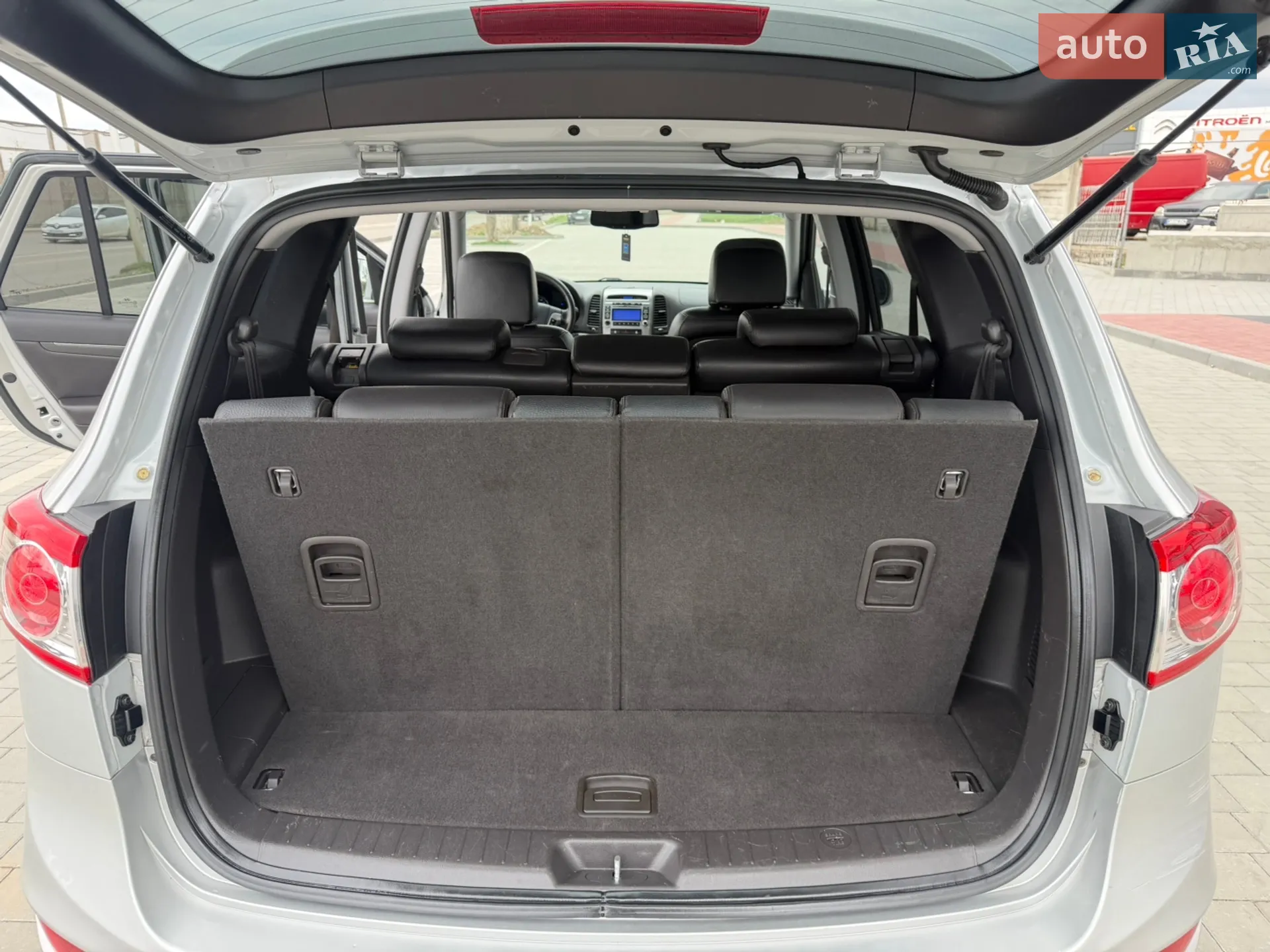 2011 Hyundai Santa Fe - мініатюра 56