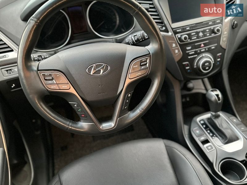 Позашляховик / Кросовер Hyundai Santa FE 2017 в Одесі