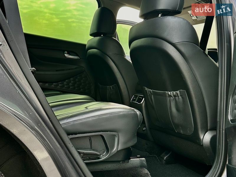 Внедорожник / Кроссовер Hyundai Santa FE 2020 в Киеве