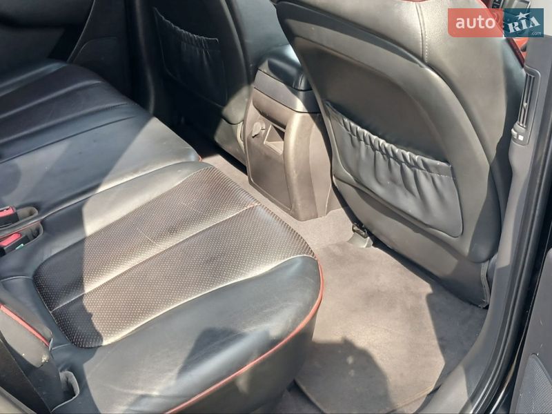 Внедорожник / Кроссовер Hyundai Santa FE 2011 в Дубно фото 15 Внедорожник / Кроссовер Hyundai Santa FE 2011 в Дубно