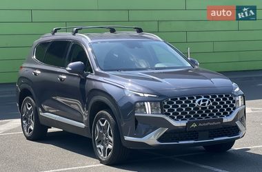 Внедорожник / Кроссовер Hyundai Santa FE 2022 в Киеве