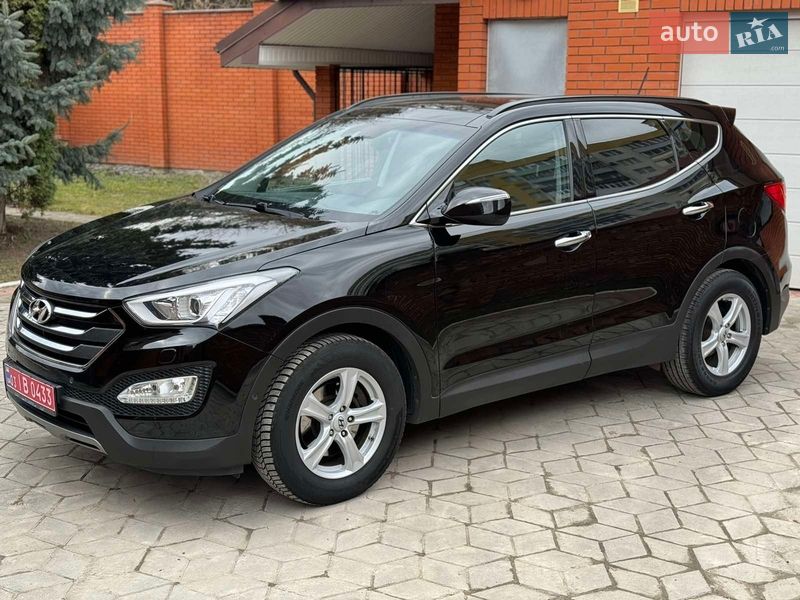 Позашляховик / Кросовер Hyundai Santa FE 2014 в Рівному