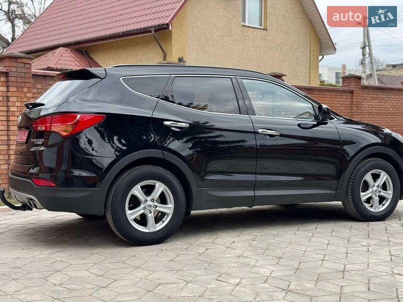 Позашляховик / Кросовер Hyundai Santa FE 2014 в Рівному