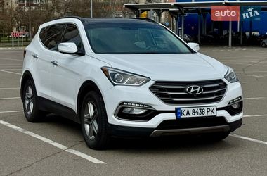 Внедорожник / Кроссовер Hyundai Santa FE 2016 в Киеве