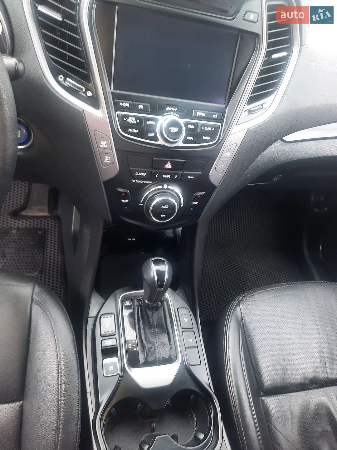 2012 Hyundai Santa Fe - мініатюра 11