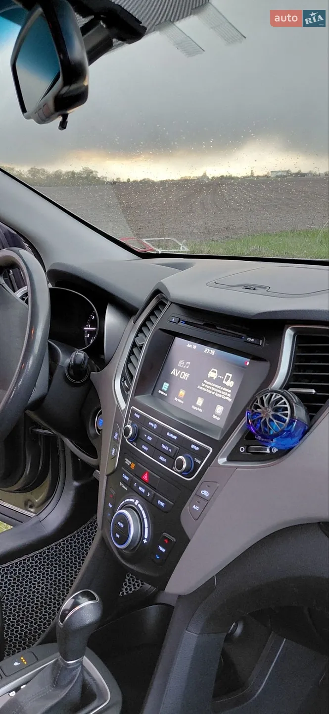 2017 Hyundai Santa Fe - мініатюра 12