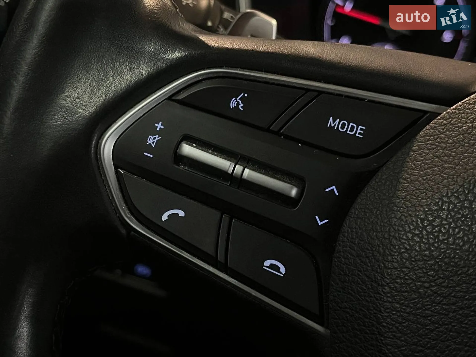 2020 Hyundai Santa Fe - мініатюра 25