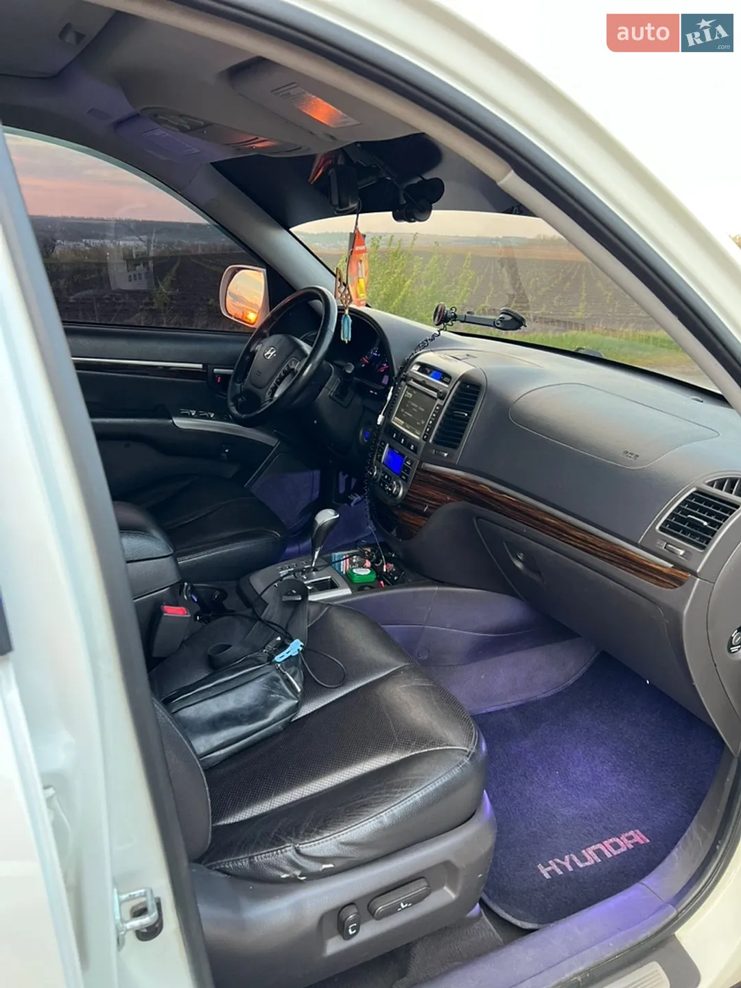 2012 Hyundai Santa Fe - мініатюра 8