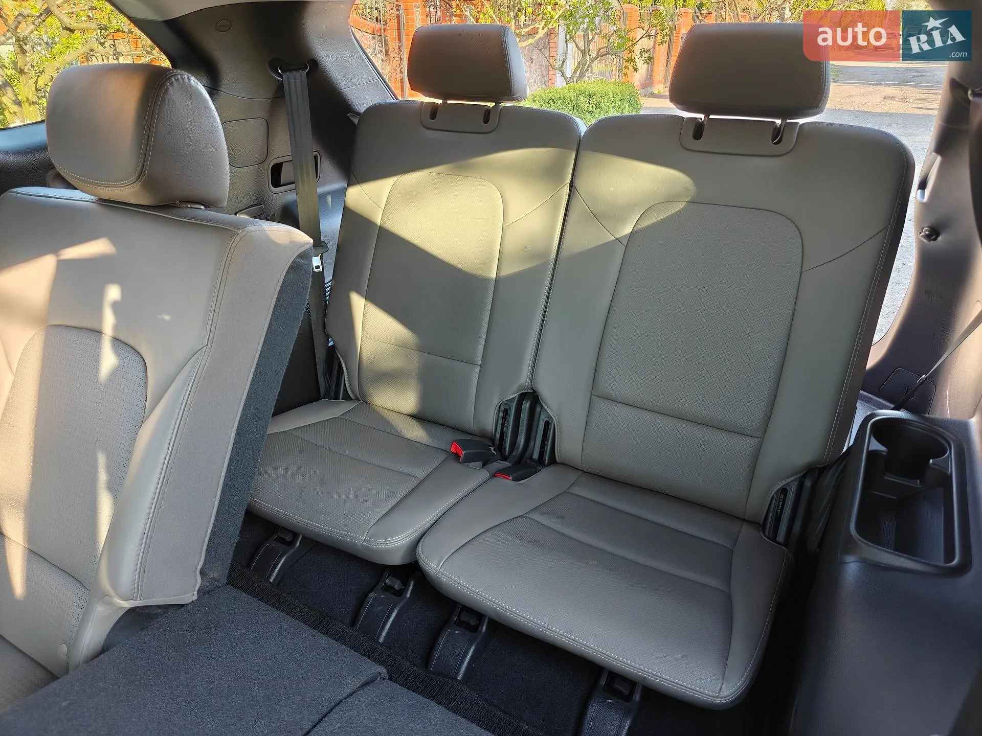 2016 Hyundai Santa Fe - мініатюра 20