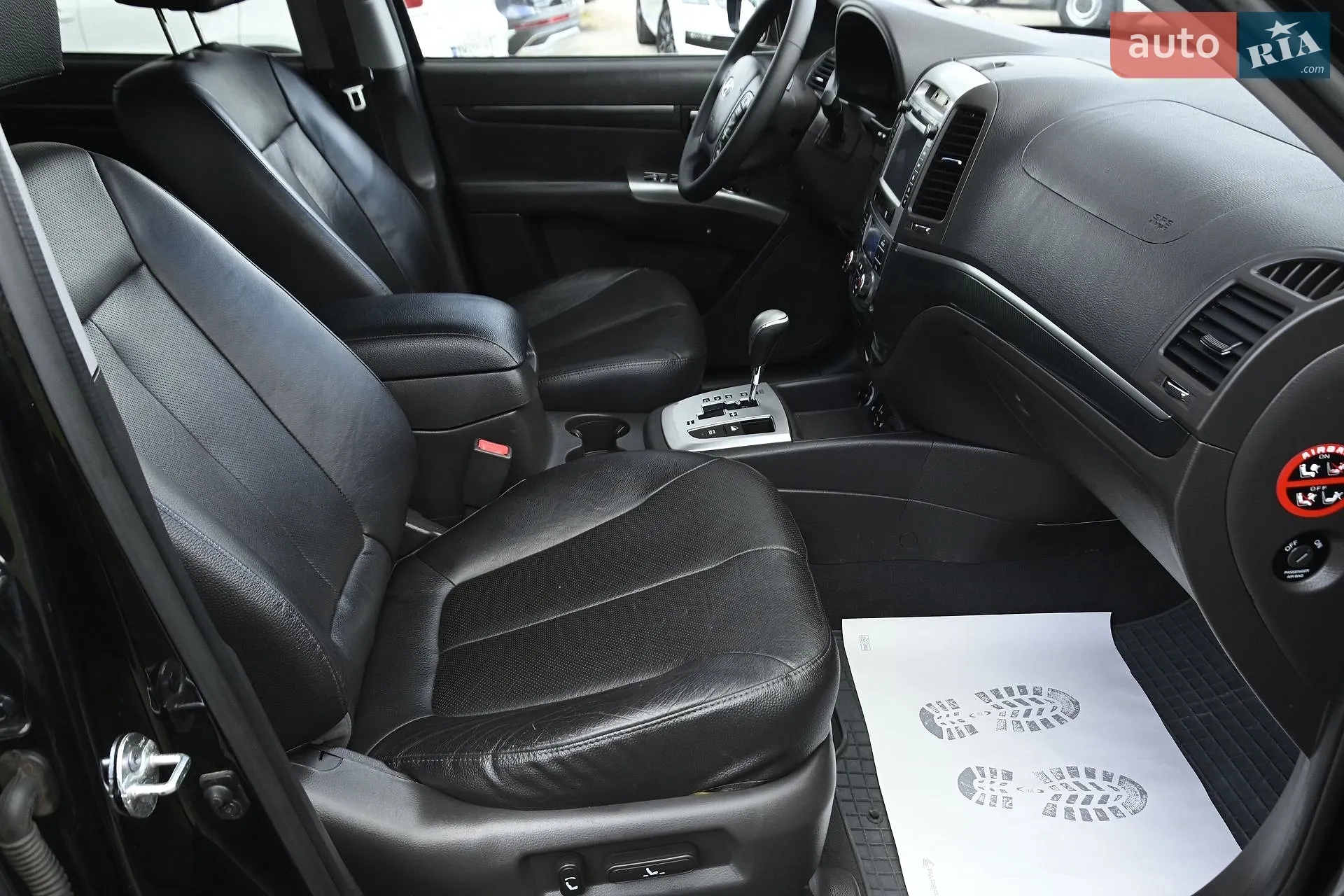 2011 Hyundai Santa Fe - мініатюра 38