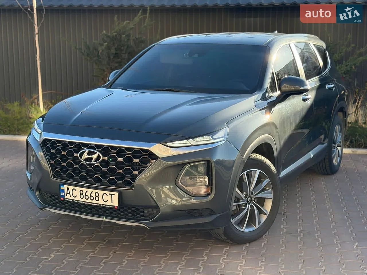 2019 Hyundai Santa Fe - мініатюра 31