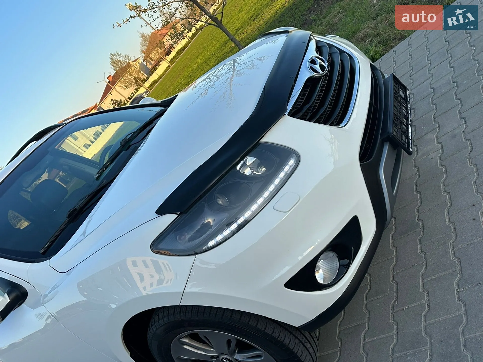 Hyundai Santa FE 2012 VIN KMHSH81XDCU879266 фото оголошення 6 з 70