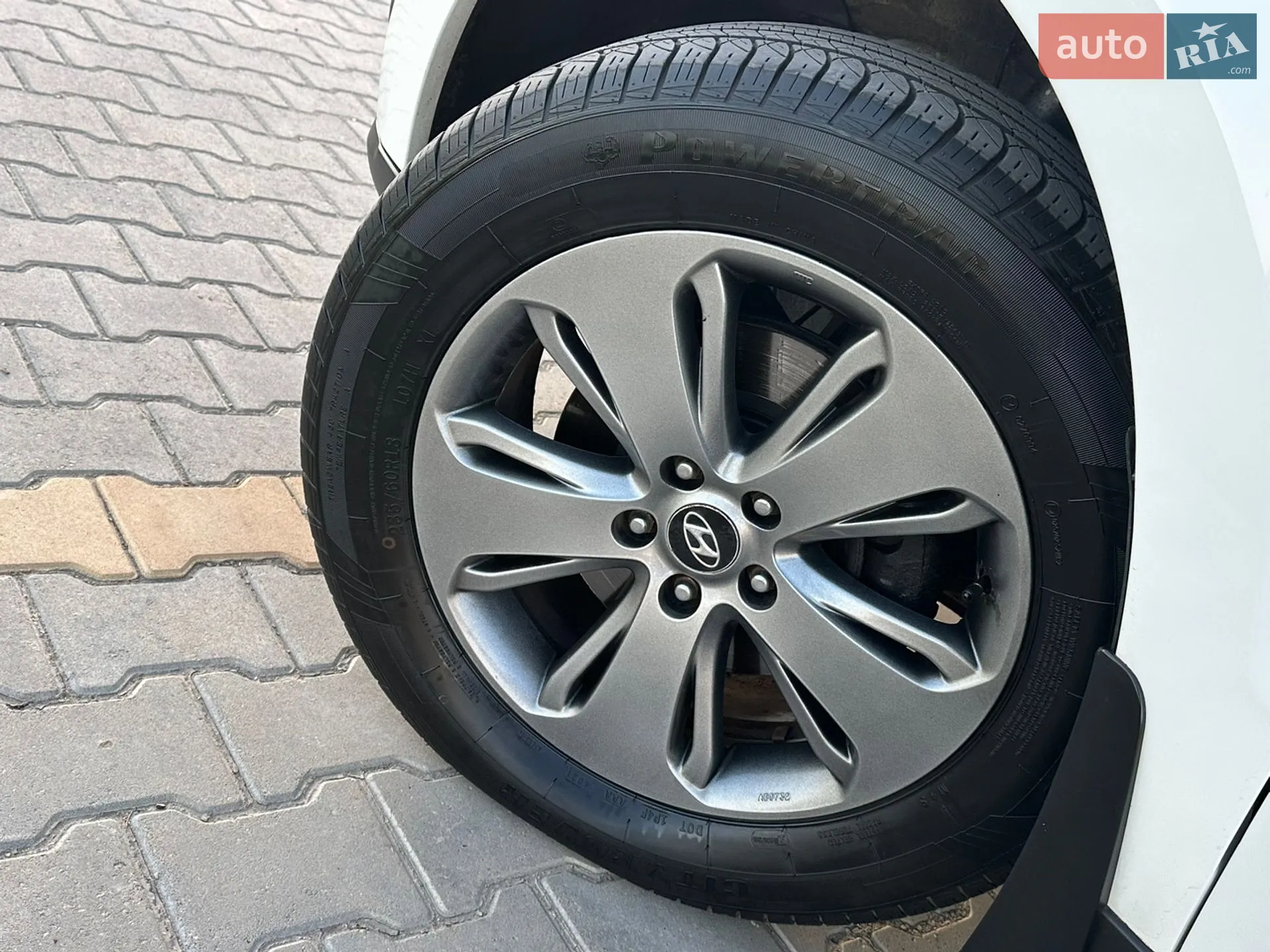 Hyundai Santa FE 2012 VIN KMHSH81XDCU879266 фото оголошення 13 з 70