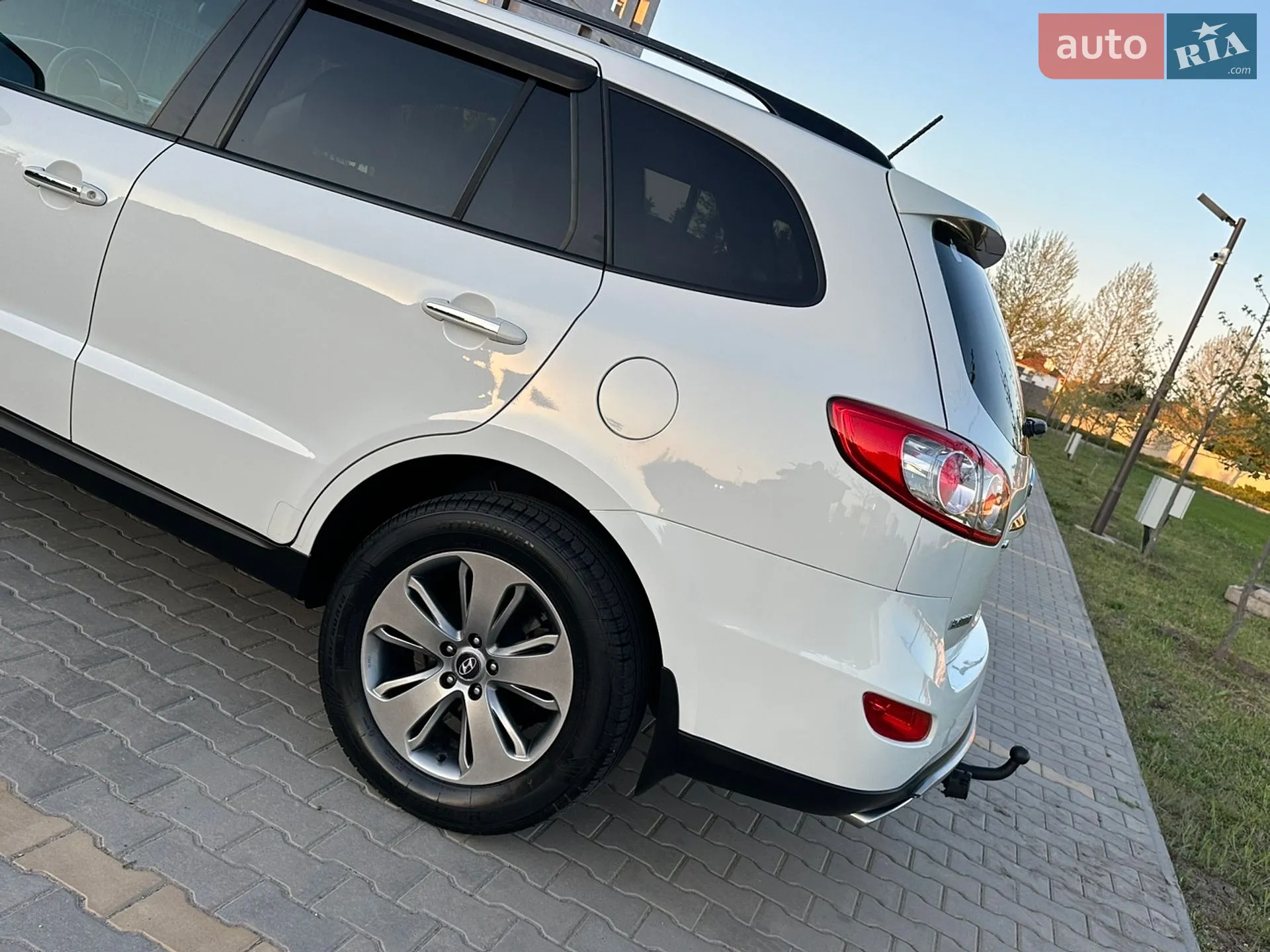 Hyundai Santa FE 2012 VIN KMHSH81XDCU879266 фото оголошення 24 з 70