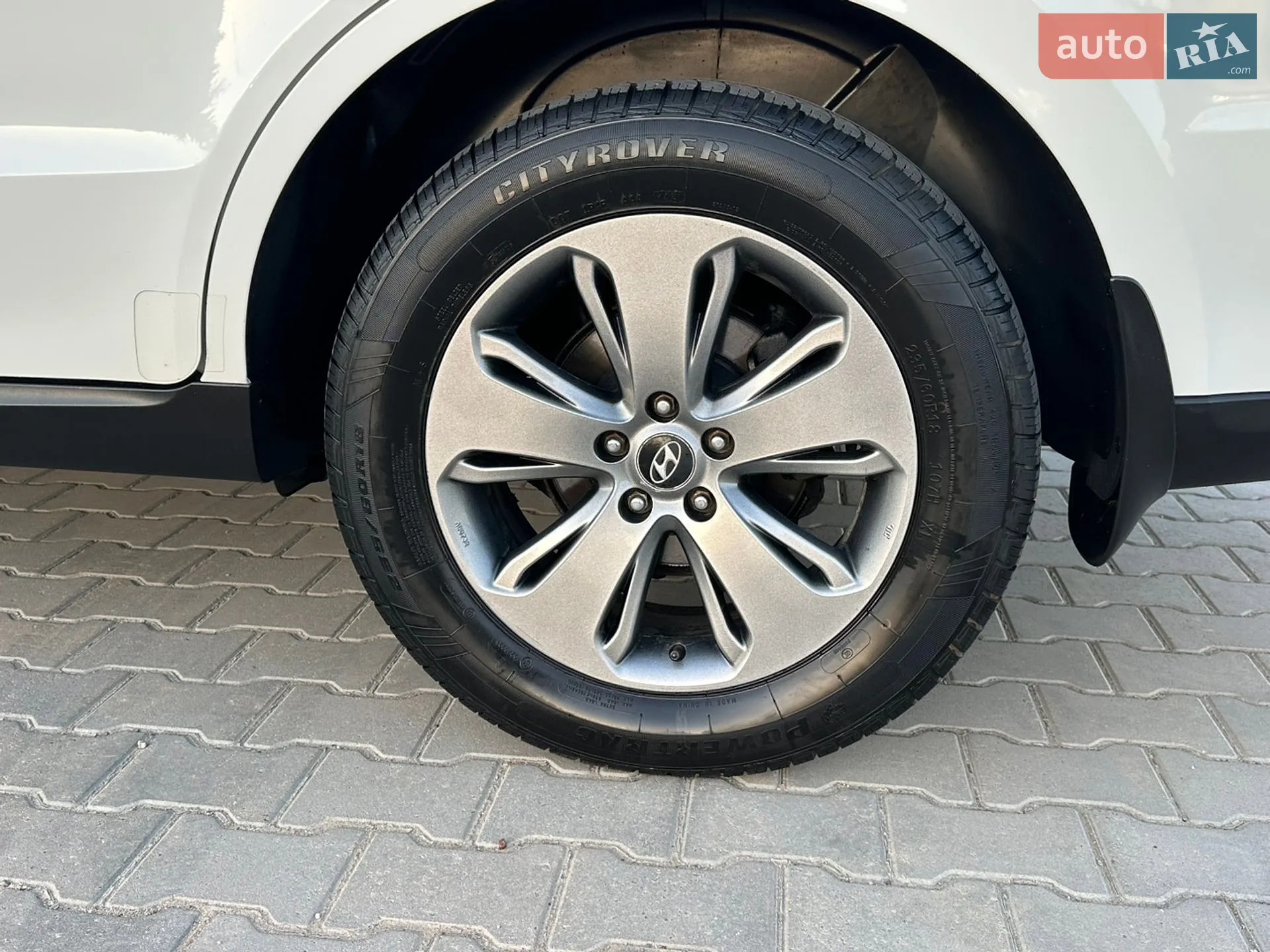 Hyundai Santa FE 2012 VIN KMHSH81XDCU879266 фото оголошення 25 з 70