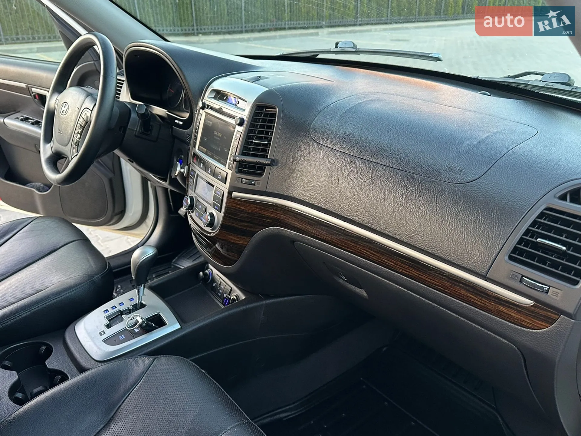 Hyundai Santa FE 2012 VIN KMHSH81XDCU879266 фото оголошення 35 з 70