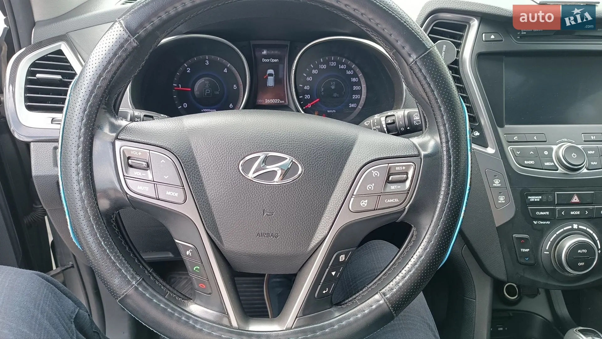 2012 Hyundai Santa Fe - мініатюра 23