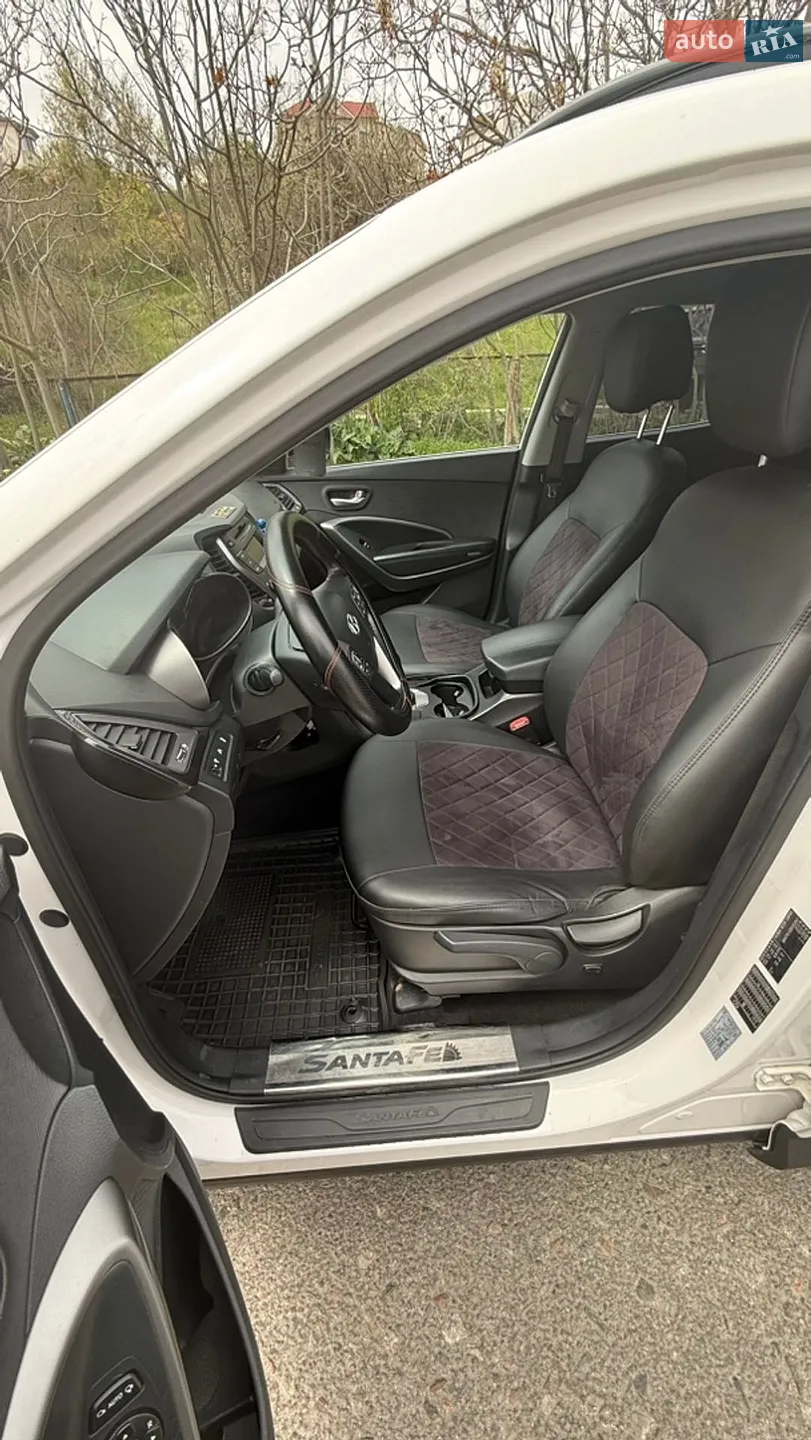 2012 Hyundai Santa Fe - мініатюра 9