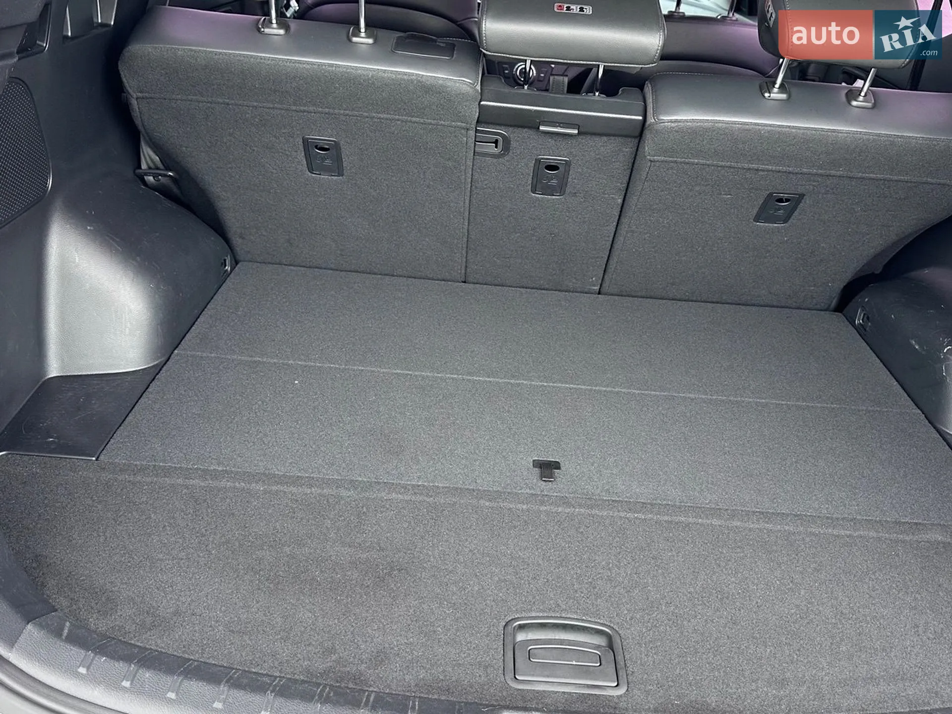 2013 Hyundai Santa Fe - мініатюра 28