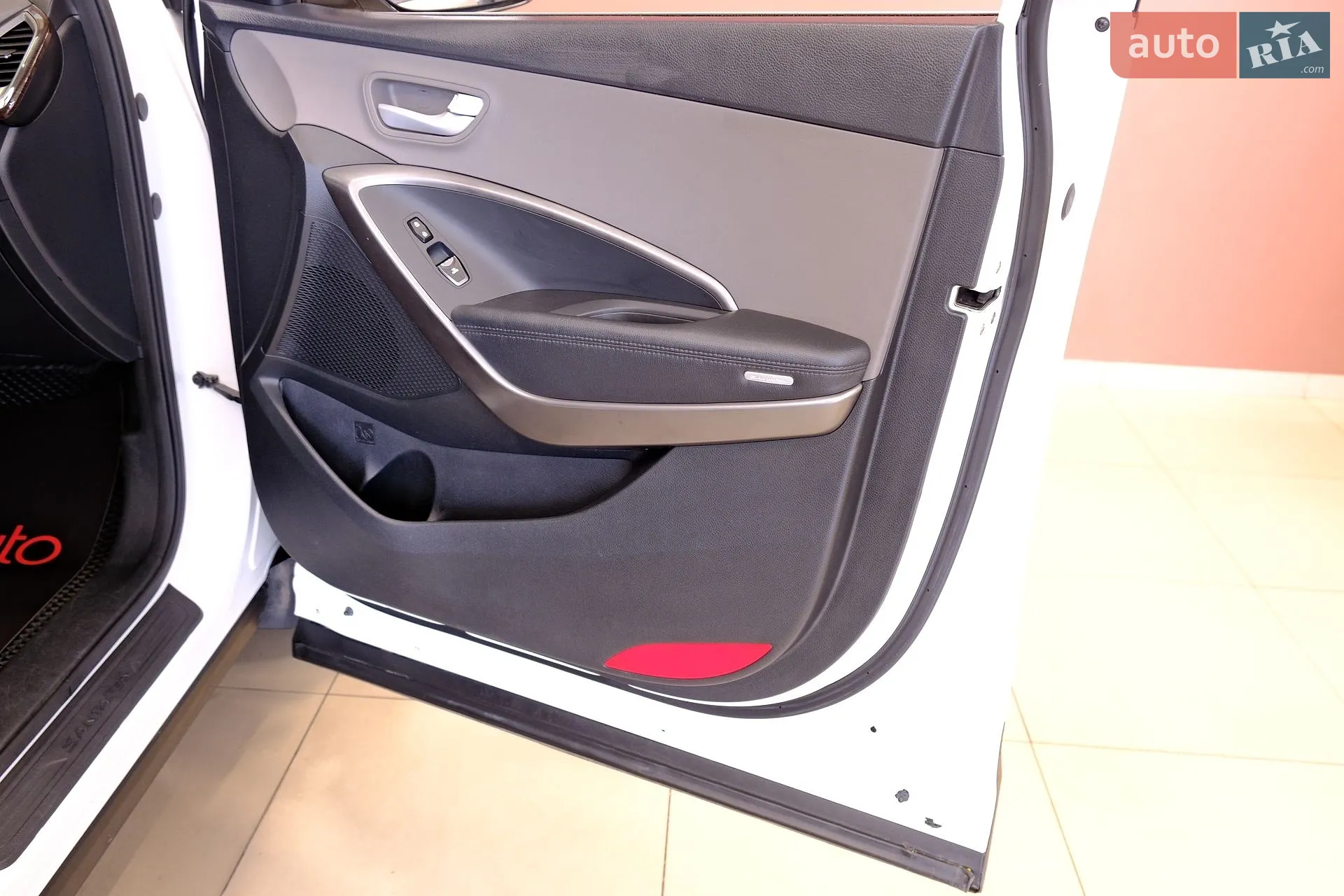 2016 Hyundai Santa Fe - мініатюра 39